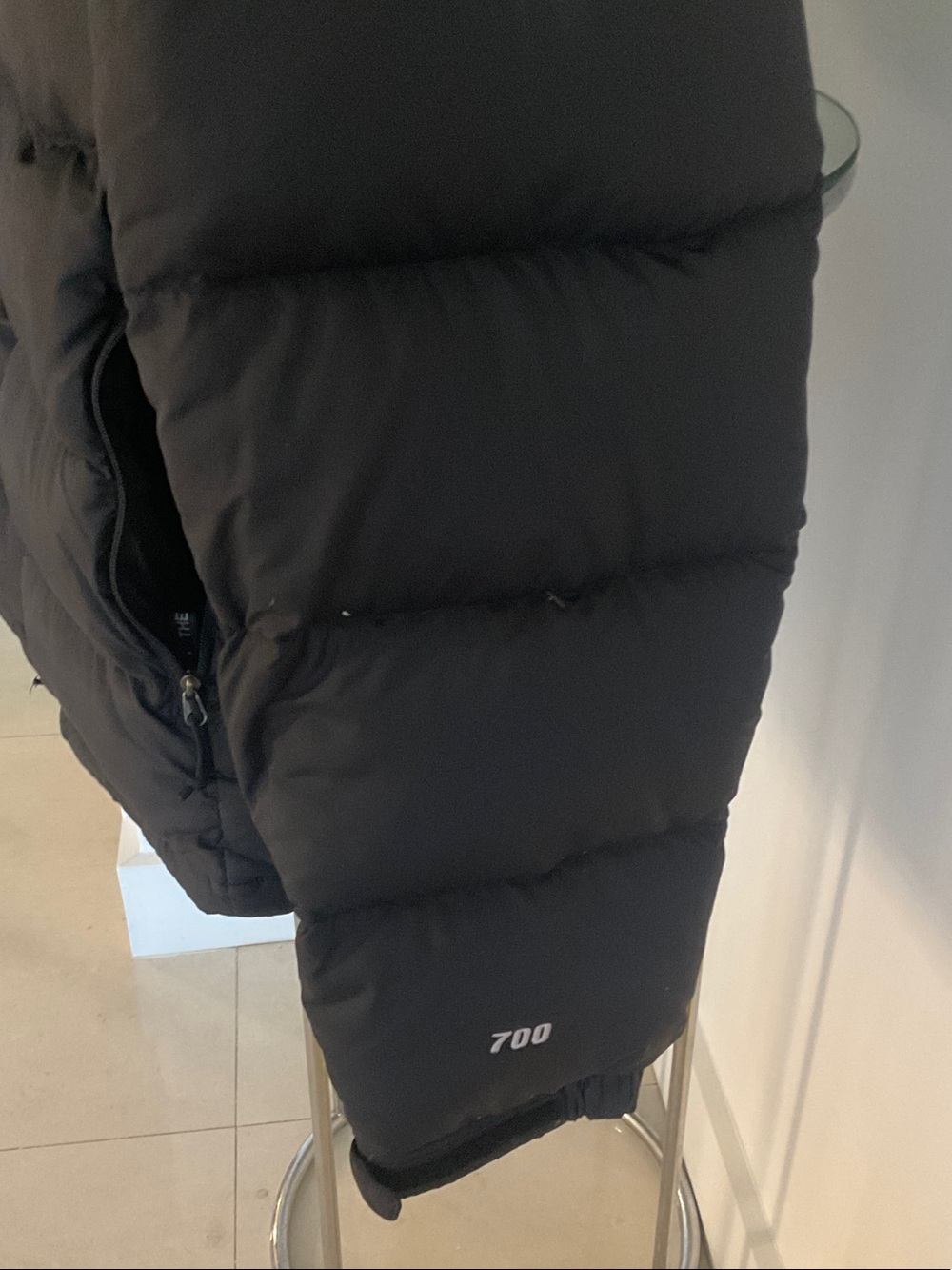 The North Face 700 Black Men's Quilted Down Puffer Jacket sz L - Picture 3 of 6